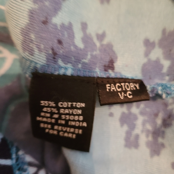 Le Mieux Studio Woman's Long Sleeve Blouse,  Size: XL, Color: Blue/Black w/ leaf - Picture 14 of 16